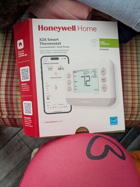Honeywell Home X2S Smart Thermostat - White